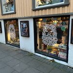 Photo taken by Tom Y