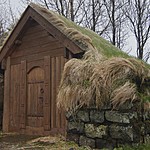 turf roof house. | Photo taken by Kim C