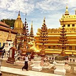 Shwezigon Temple | Photo taken by Rodney S