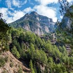 The White Mountains dominate the skyline | Photo taken by David B