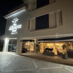 Photo taken by Tom L