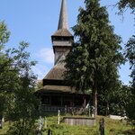 The wooden church of Poienile Izei | Photo taken by ronald d