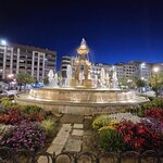 Photo taken by Huy T