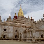 Beautiful Ananda Phaya | Photo taken by Su-Lin T