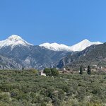 Great views at every turn on the hike. | Photo taken by Pat O