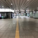 Deserted station at rush hour | Photo taken by peter e