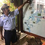 Captain Morgan lays out the navigation route on the Lake. Comes from a long line of Boatmen. Dozens of craft with no outboard over 15hp by regulation. Keeps hooning down on the waterways as does the suicide submersed ropes !! | Photo taken by Vicky V