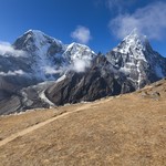 Lobuche-to-Dzongla | Photo taken by Lidia D