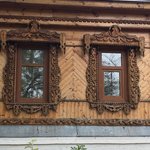 Beautiful window surrounds, Suzdal | Photo taken by Diane P