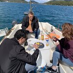 Fresh oysters and wine | Photo taken by Patti O