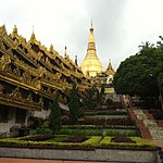 Shwedagon Pagoda | Photo taken by Rodney S