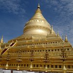 Shwezigon Pagoda | Photo taken by Su-Lin T