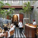 Not Starbucks. Marrakesh. Medina. | Photo taken by Thomas H