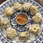 MoMo's | Photo taken by matthew h