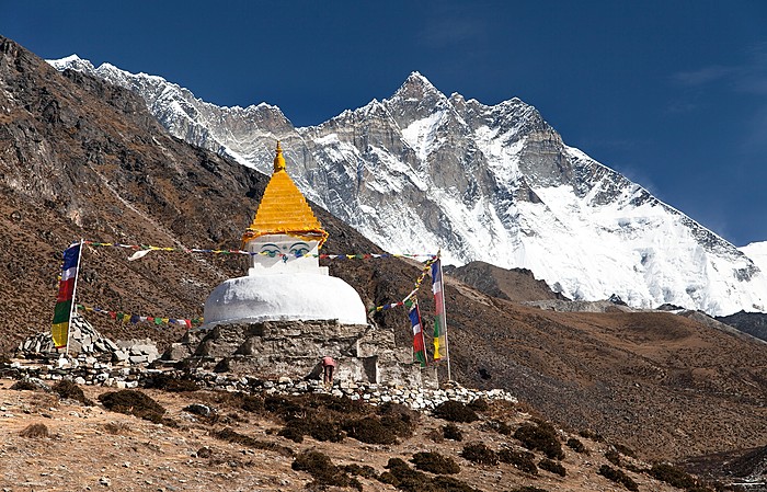 Acclimatization day in Dingboche (14,304 feet / 4,360 m)