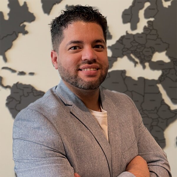 Profile photo for Eduardo Ponce