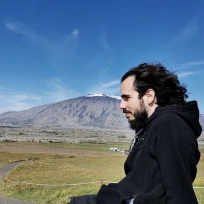 Travel specialist Èric D