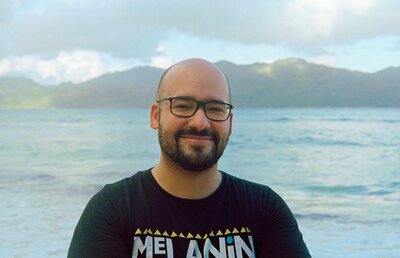 Travel specialist Harry Alvarez