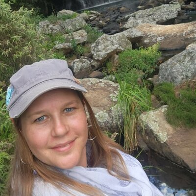 Travel specialist Debbie Henwood Tiffin