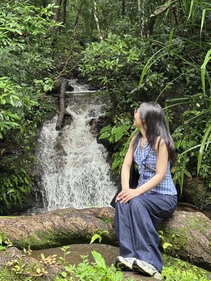 Travel specialist Hoa Tran