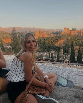Travel specialist Camila Plat