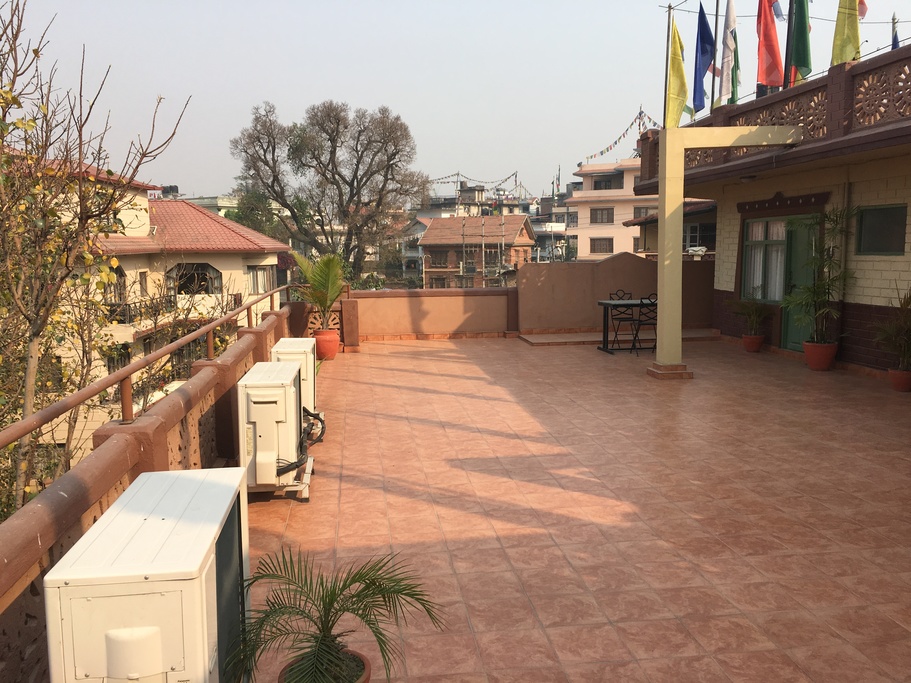 Shambaling rooftop